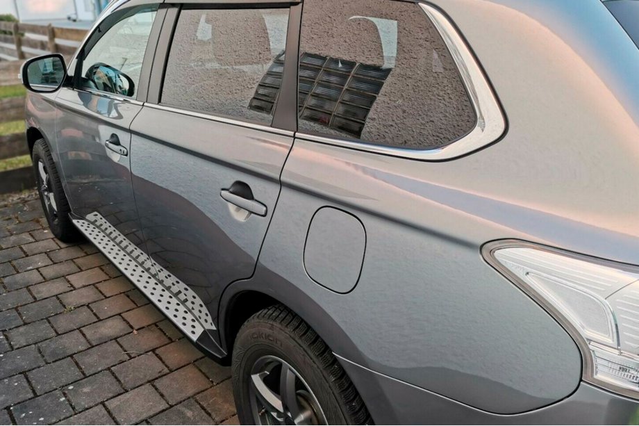 Mitsubishi Outlander 2012–2021 Side steps OEM V1 (2 stuks, aluminium) Foto 5