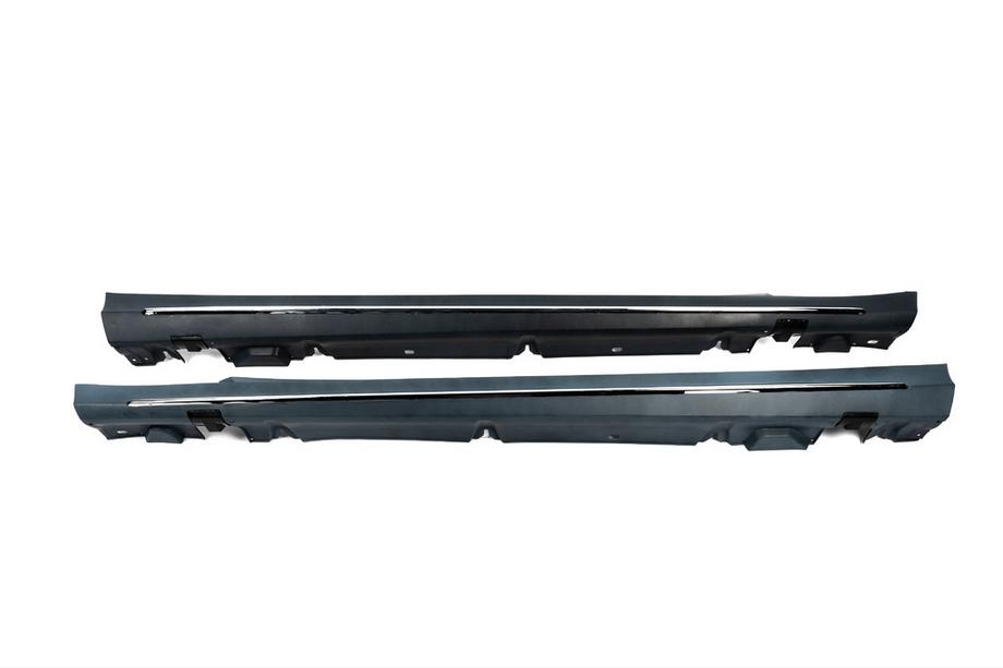 Mercedes C-klasse W205 2014–2021 AMG zijskirts Image