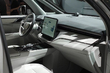 Review van de elektrische minivan Volvo EM90 foto 5
