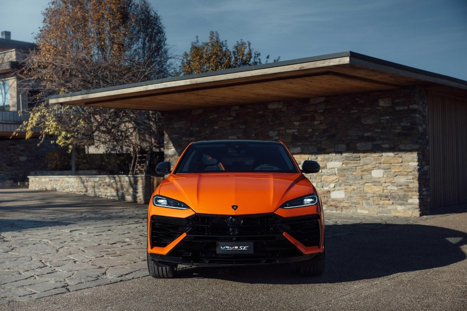 Review Lamborghini Urus 2025: hybride kracht in een super-SUV