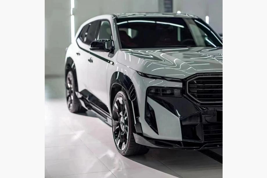BMW XM G09 2022– RNG-Style Carbon bodykit Image