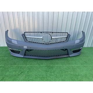 Voorbumper 2011-2014 AMG C63 met Diamond Silver grille foto 1