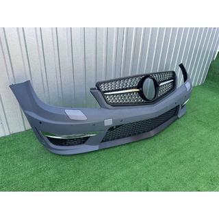 Voorbumper 2011-2014 AMG C63 met Diamond Black grille foto 1