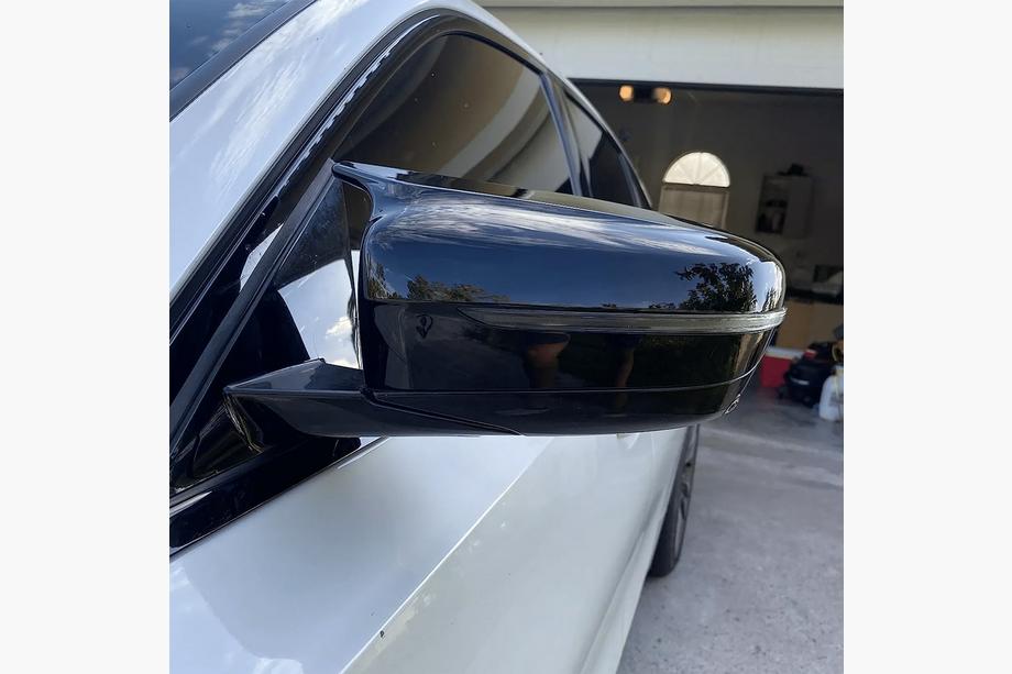 BMW 8-serie G14/G15/G16 2018– Spiegelkappen M-Look (met clips, 2 stuks) Foto 1