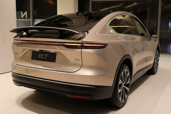 Review NIO EC7: elektrische coupé-crossover met recordaerodynamica Foto 4