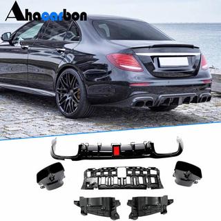 Achterbumper diffuser met uitlaatsierstukken V1 (voor AMG/AMG-Line 2016-2019, carbon) foto 1