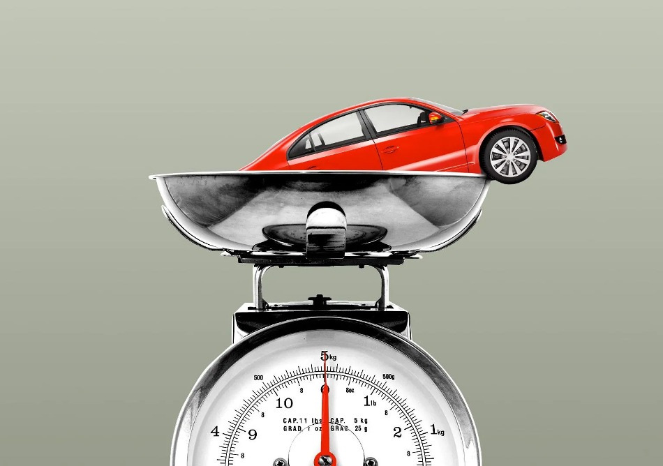 Waarop heeft het gewicht van de auto invloed?