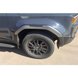 Wielkastlijsten Toyota Land Cruiser Prado 250 2023– foto 2