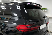 BMW X7 G07 2019– Onderlipspoiler V1 (Hoogglans zwart) foto 1