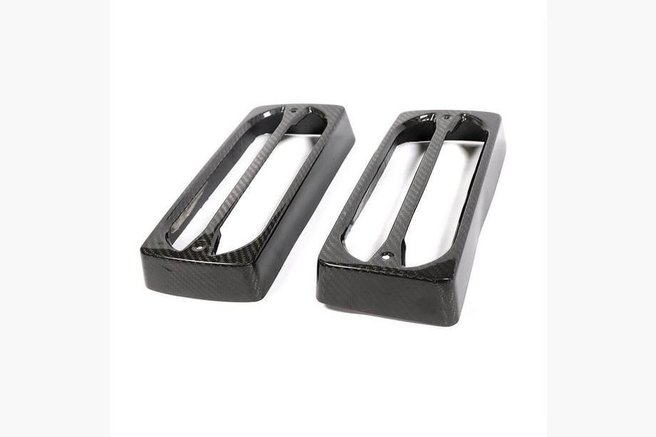 Mercedes G-klasse W463 1990–2018 Achterlichtcovers (dry carbon) Foto 3