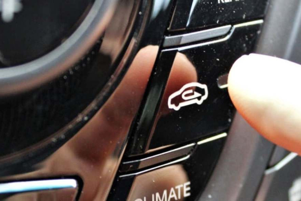 Luchtrecirculatie in de auto: wanneer druk je op de knop?