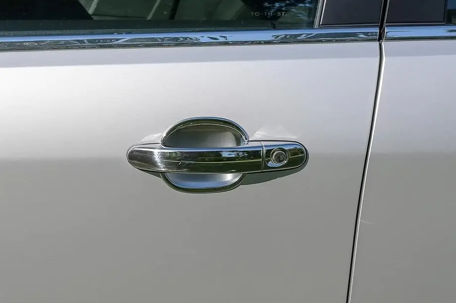 Ford Focus II 2008–2011 Beschermkappen onder deurgreep (set 4 st., kunststof) Image