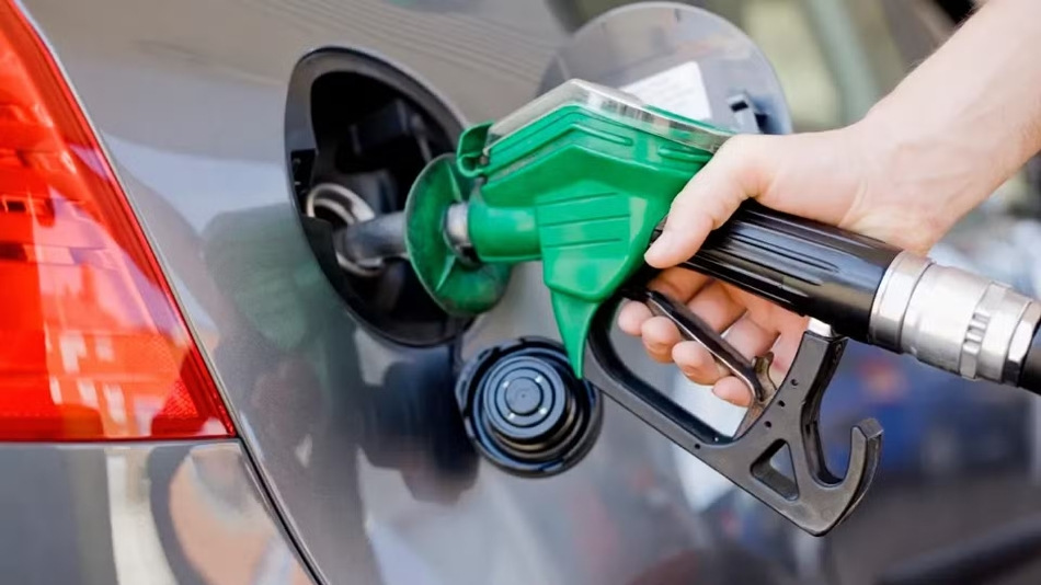 Welke aandrijving verbruikt een auto het minste brandstof?