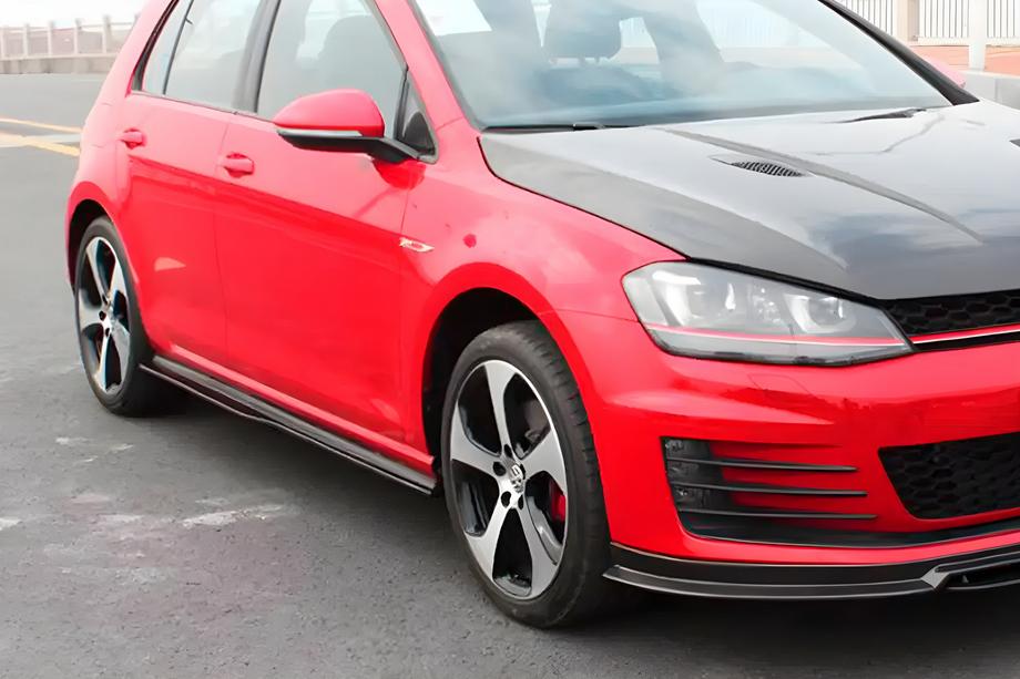 Volkswagen Golf 7/E-Golf 2012–2020 Sideskirts (voor GTI HB 2012-2017, carbon) Foto 1