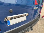 Nissan NV400 2010–2024 RVS sierstrip boven kentekenplaat foto 3