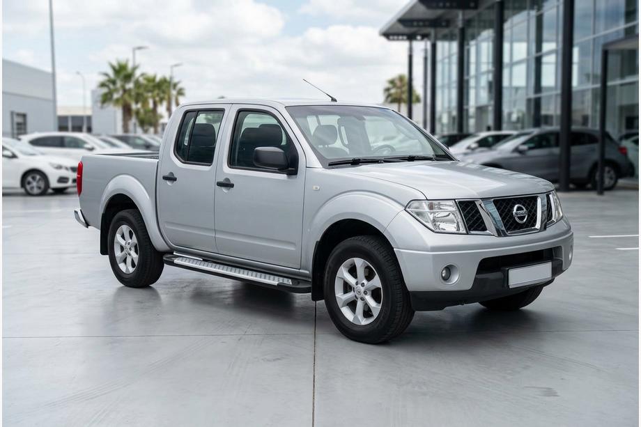 Nissan Navara 2006–2015 Zijsteps X5-type (set 2 stuks, aluminium) Image