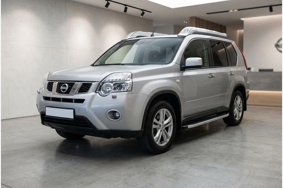 Nissan X-trail T31 2007–2014 Fullmond side steps (set van 2, aluminium) Image