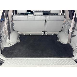 Textiele kofferbakmat Classic, 2 stuks, zwart (7 zitplaatsen) Toyota Land Cruiser 100 1998–2007 foto 1