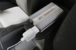 220 V in de auto: stapsgewijze handleiding foto 1