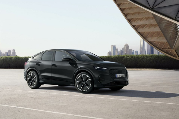 Audi Q4 Sportback e-tron: Elektrische elegantie en praktisch gemak
