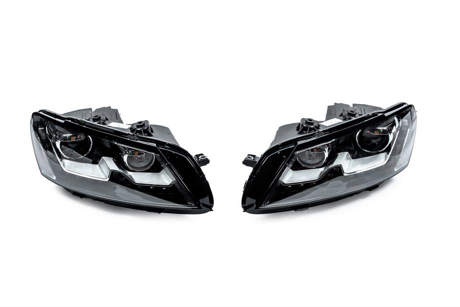 Volkswagen Passat B7 2012–2015 Koplampen V1 (voor USA, 2 stuks) Image