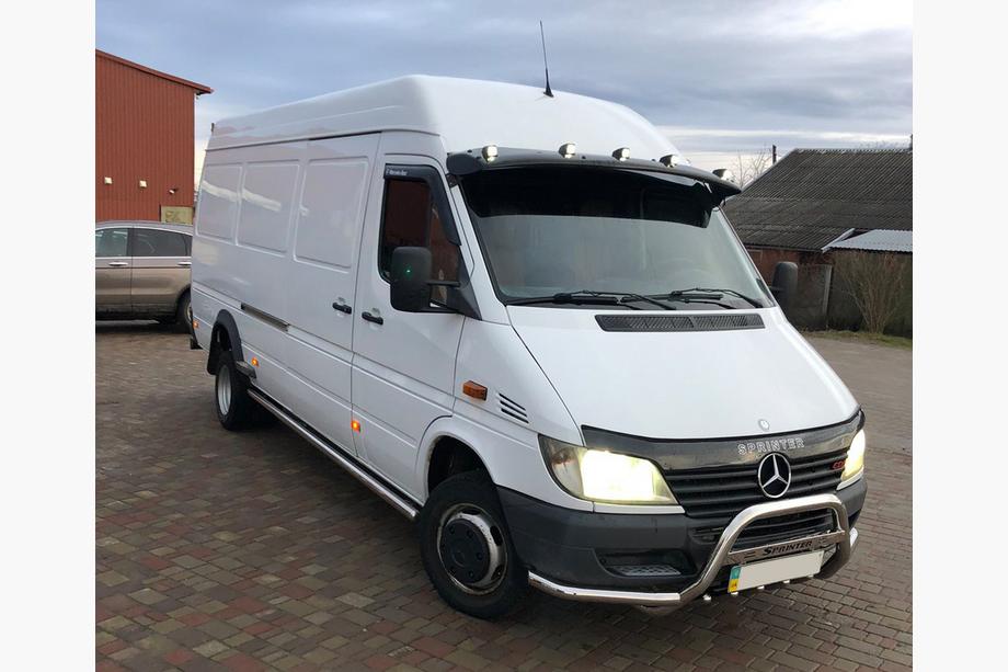 Mercedes Sprinter W901/902/903/904/905 1995–2006 Bullbar Exclusive (RVS) 2000-2006 Foto 3