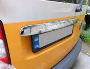 Volkswagen Caddy 2004–2010 RVS sierlijst boven kentekenplaat (2-deurs) foto 2