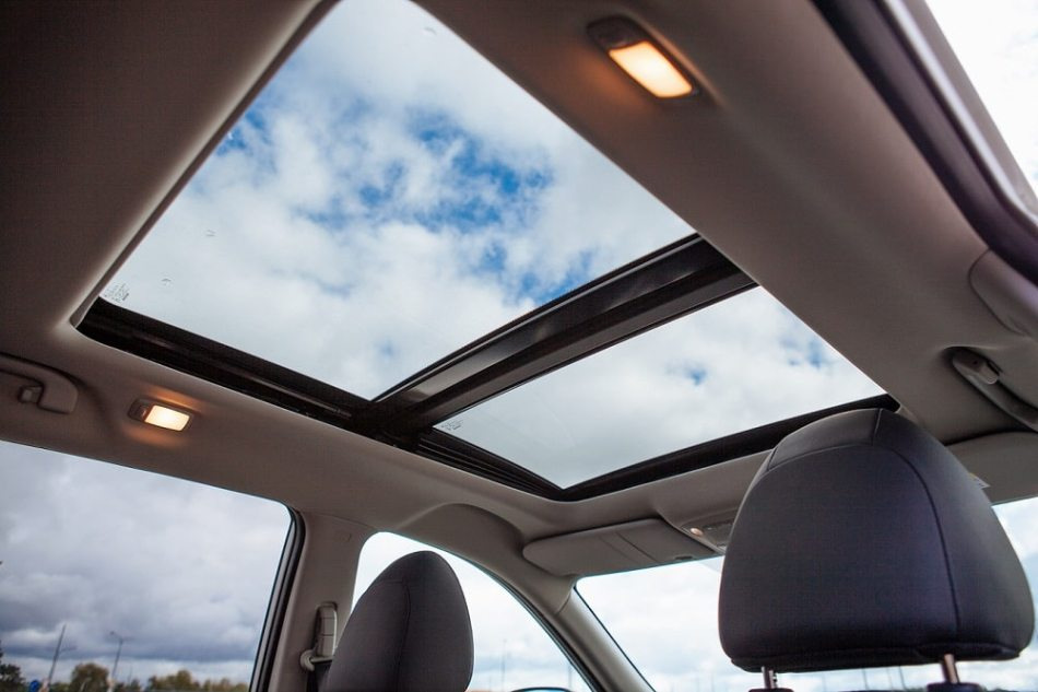 Panoramadak in de auto: voor- en nadelen