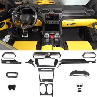 Carbon inlays voor het dashboard Lamborghini Urus 2018–