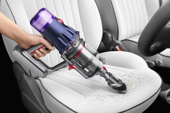 Zo kies je de ideale autostofzuiger: gids voor een schoon interieur
