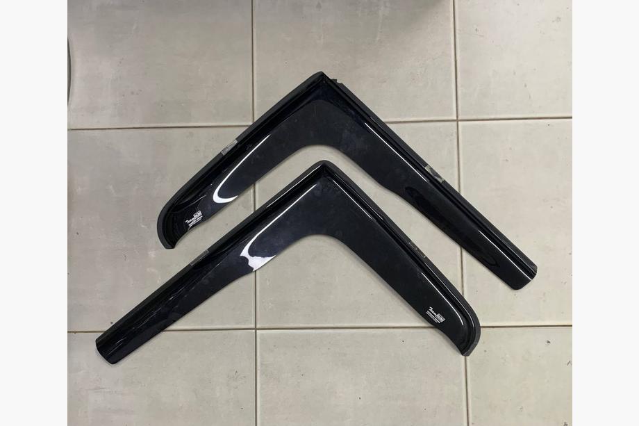 Ford Transit 2000–2014 AFGEPRIJSD! Inbouw raamdeflectoren (2 stuks, Sport, 2000-2006) Image