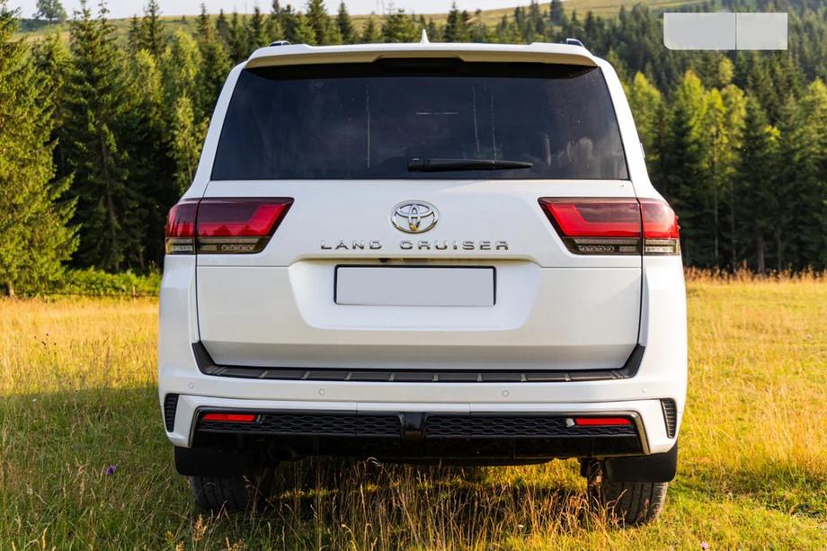 Toyota Land Cruiser 300 2021– Achterbumperdiffusor GXR Image