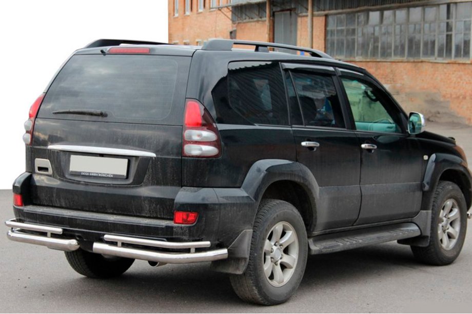 Toyota Land Cruiser Prado 120 2002–2009 Achterste dubbele hoekstukken AK003-1 (2 st., RVS) Foto 3