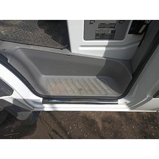 VIP-style instaplijsten (2 stuks, staal) Mercedes Sprinter W906 2006–2018 foto 4