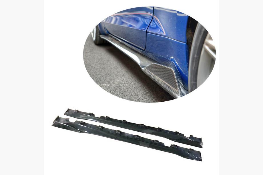 Ford Mustang 2015–2023 Sideskirts V3 (Carbon) Foto 1