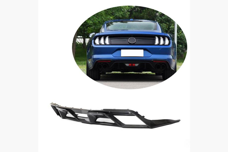 Ford Mustang 2015–2023 Achterbumper diffuser V2 (2018-2021, Carbon) Image