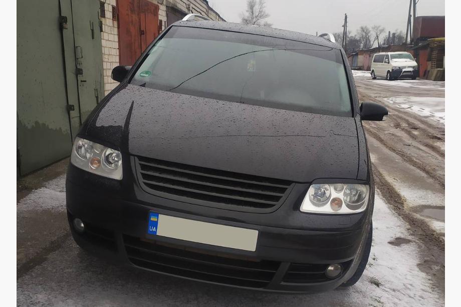 Volkswagen Caddy 2004–2010 Koplampwimpers (zwart) Foto 4