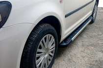 Volkswagen Caddy 2004–2010 Zijtreden Red-style (2 stuks, aluminium) Standaard basis foto 1