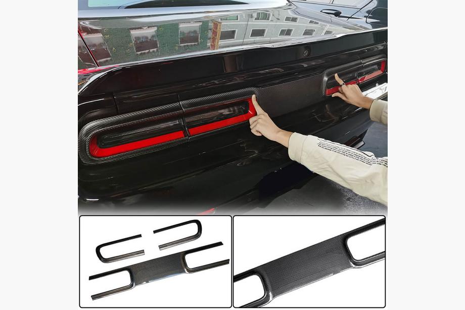 Dodge Challenger 2008–2023 Achterklep afdekstrip (2015-2023, Carbon) Image