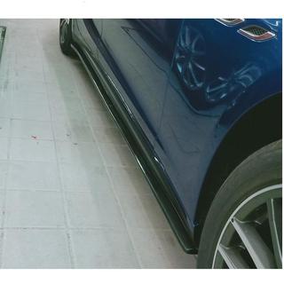 Side skirts V1 (voor Base/S/S Q4, carbon) foto 2