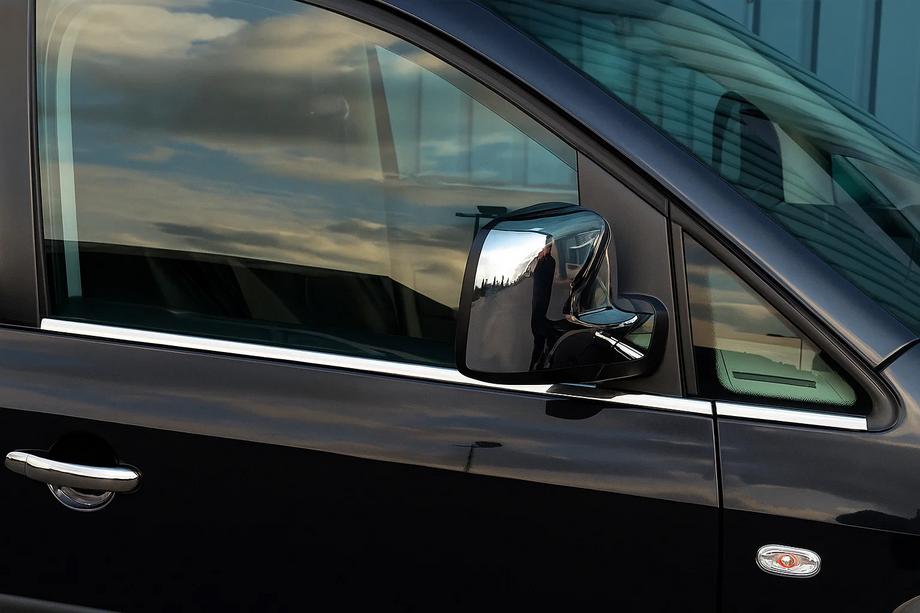 Volkswagen Caddy 2004–2010 Onderste ruitenlijsten (RVS) Voor, OmsaLine - Italiaans roestvrij staal Image