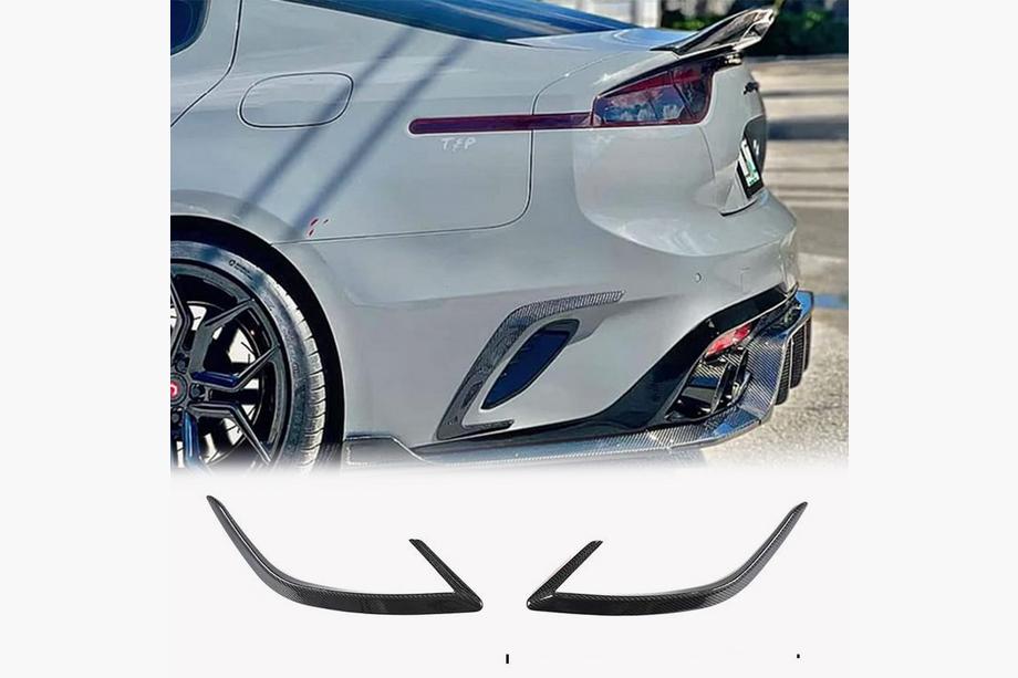 Kia Stinger 2017–2023 Achterbumper beschermlijst (2017-2020, carbon) Image