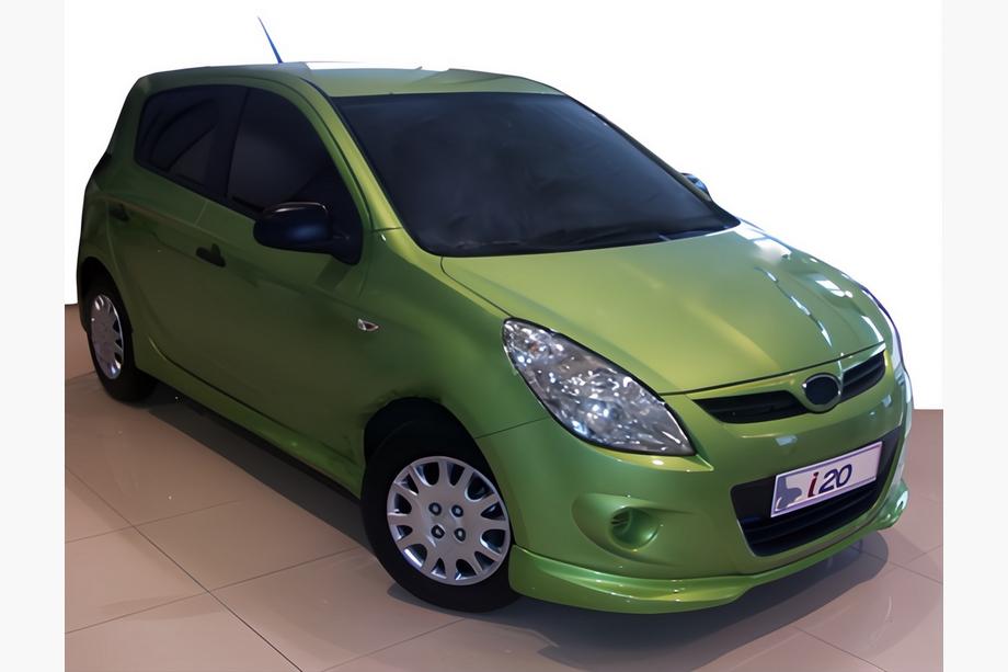Hyundai I-20 2008–2012 Voorbumper onderlip (spuitklaar) Foto 1