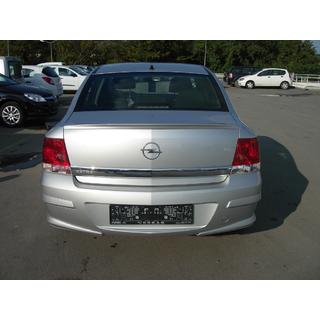 Achterste onderste diffuser Sedan (spuitklaar) Opel Astra H 2004–2013 foto 3