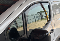 Toyota Proace City 2016– Raamwindschermen (inbouw) Niken Luxury (2 st.) foto 1