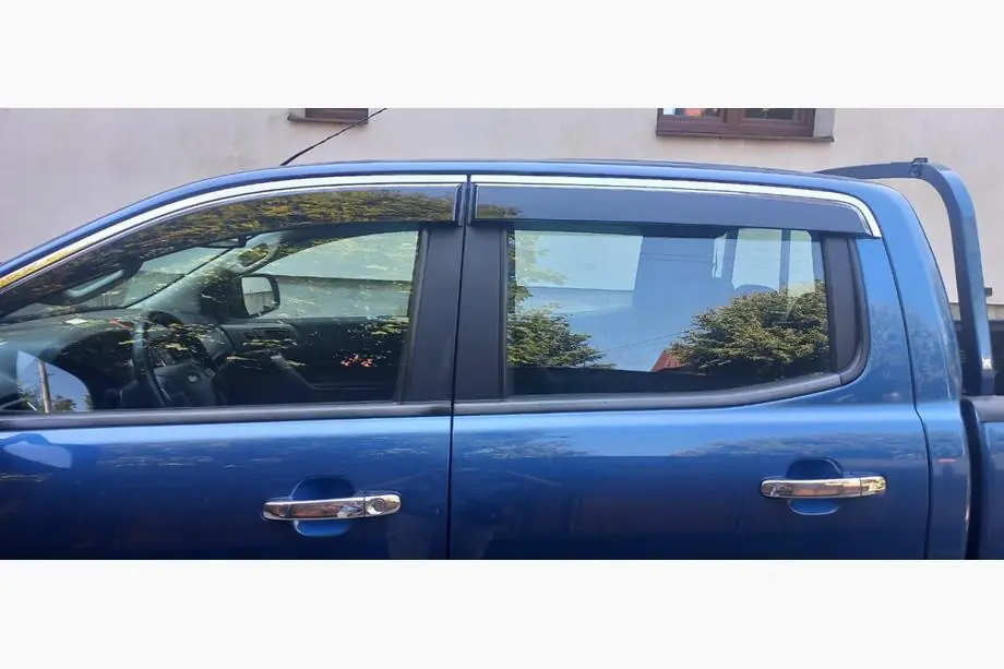 Ford Ranger 2011–2022 Raamwindschermen met chroomstrip Niken Luxury (2015-2022, 4 stuks) Foto 2