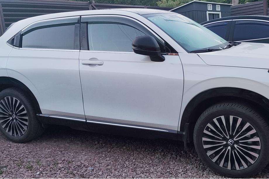 Honda eNS1 2022– Winddeflectors met chromen sierlijst Niken Luxury (EU/Asia, 4 stuks) Image