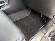 Nissan Patrol Y62 2010–2024 Deluxe stoffen automatten (3 rijen, zwart) foto 3