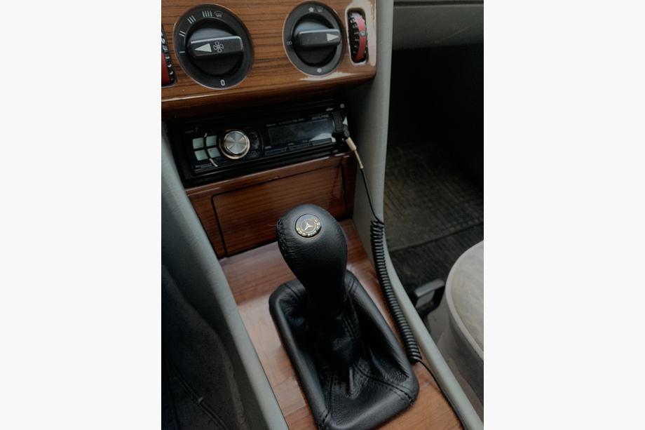 Mercedes E-сlass W124 1984–1997 Leren pookhoes met pookknop Image