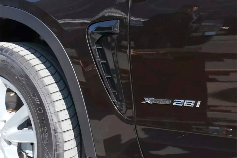BMW X5 F15 2013–2018 Spatbordroosters in Black X5M F85-stijl Foto 2